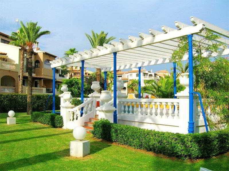 อพาร์ตโฮเต็ล โอนา อัลเดีย เดล มาร์ Aparthotel ตอร์เรเวียคา ภายนอก รูปภาพ
